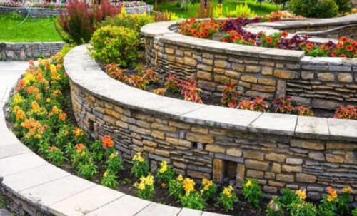 brick-landscaped-terrace-walls-columbia-commercial-landscaping